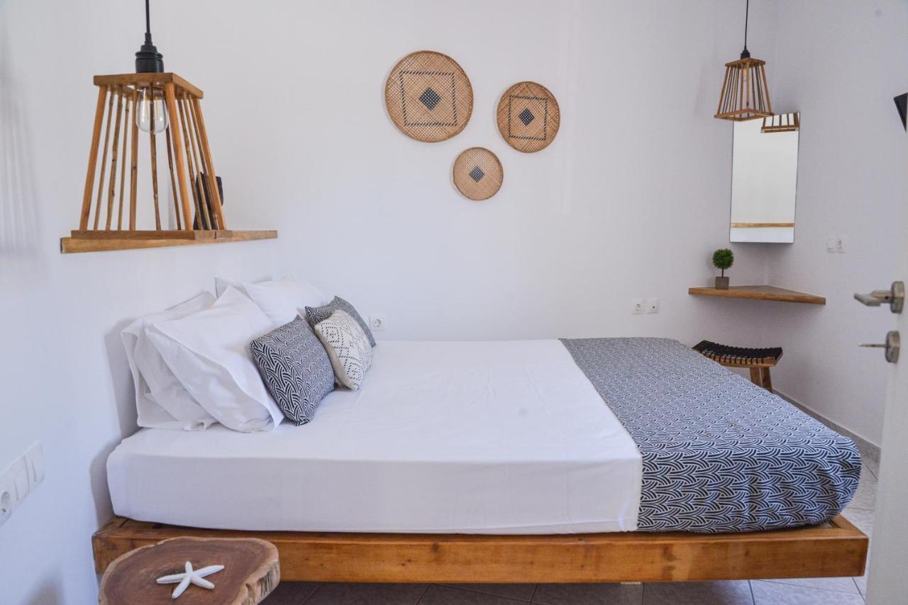 Niki Rooms Adamantas  Exterior photo